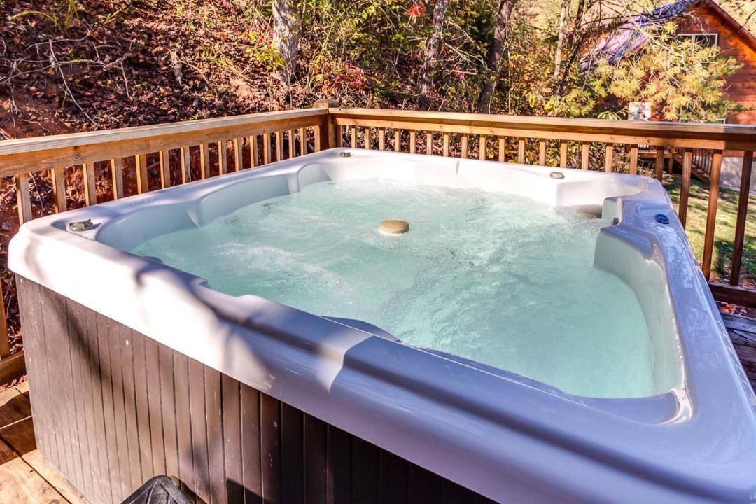 Route 66 Cabin Pigeon Forge Phòng bức ảnh