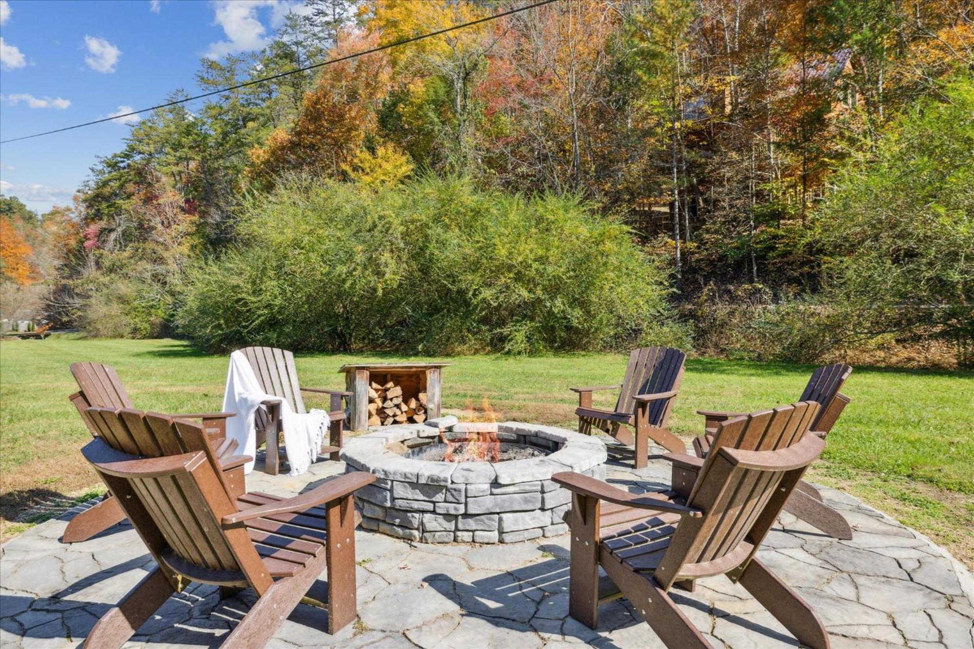 Route 66 Cabin Pigeon Forge Ngoại thất bức ảnh